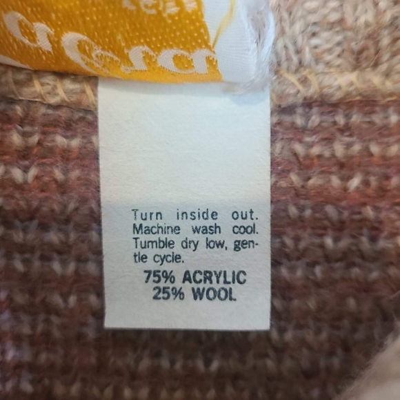 Vintage 70s Sabra Wool Blend Sweater Coat with Belt BOHO - Picture 4 of 9